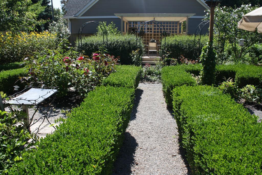 Bed & Breakfast Schoolmaster's House Niagara Falls