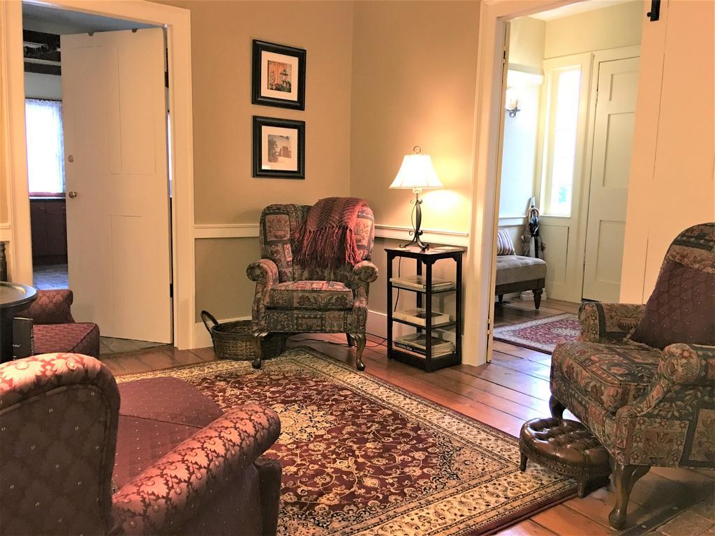 Bed & Breakfast Schoolmaster's House 3*