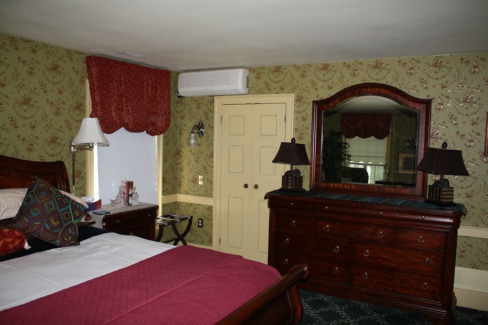 Schoolmaster's House Niagara Falls