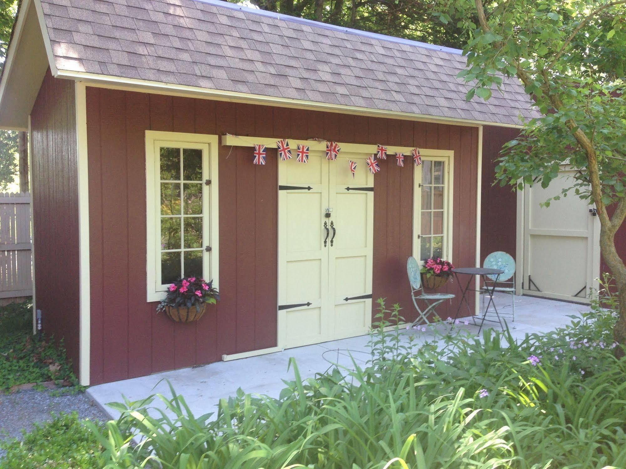 Schoolmaster's House 3*